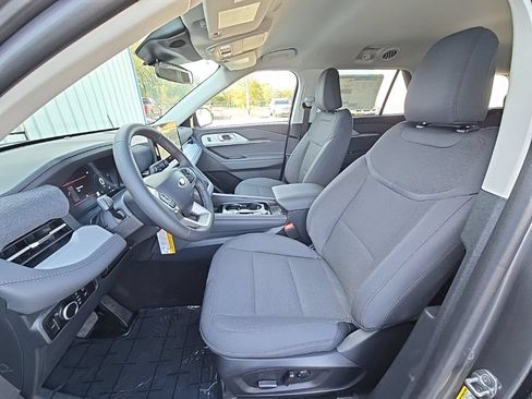 New 2026 Ford Explorer Active RWD image 12