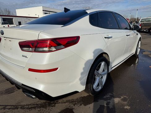 Used 2019 Kia Optima SX image 11