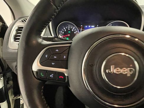 Used 2019 Jeep Compass Latitude w/ Safety & Security Group image 30