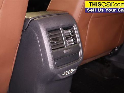 Used 2021 Volkswagen Passat 2.0T SE w/ Luggage Net & Mats Package FWD image 25