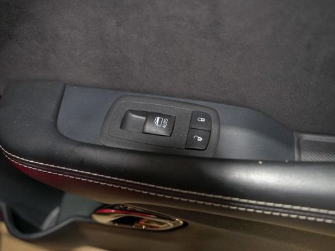 Used 2021 Dodge Challenger SRT Hellcat Redeye image 34