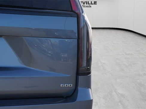 Used 2021 Cadillac Escalade Sport w/ Driver Assist Tech Package image 7