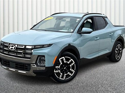 Used 2025 Hyundai Santa Cruz Limited image 2