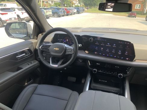 New 2025 Chevrolet Tahoe LT w/ Comfort Package image 16