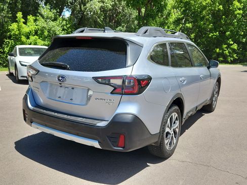 Used 2021 Subaru Outback Limited XT w/ Popular Package #2 AWD/4WD image 3