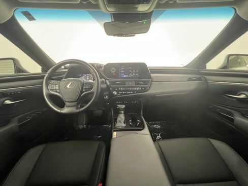 Used 2023 Lexus ES 350 w/ Premium Package FWD image 11