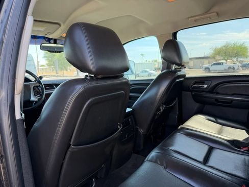 Used 2012 GMC Sierra 2500 Denali w/ Suspension Package, Off-Road AWD/4WD image 22