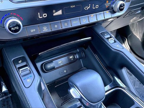 Used 2020 Kia Telluride EX AWD/4WD image 35