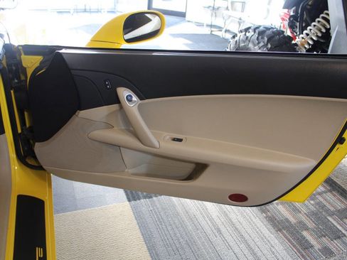 Used 2006 Chevrolet Corvette Convertible image 10