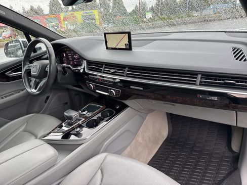 Used 2019 Audi Q7 3.0T Prestige w/ Prestige Package image 20