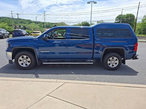 Used 2016 GMC Sierra 1500 SLE w/ SLE Value Package AWD/4WD image 4