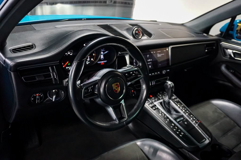 Used 2021 Porsche Macan GTS AWD/4WD image 10