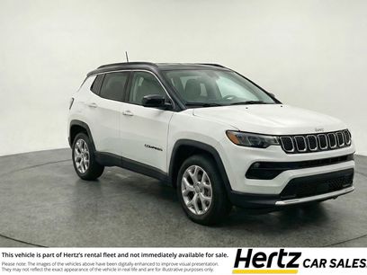 Used 2025 Jeep Compass Latitude