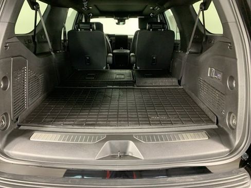 Used 2025 GMC Yukon XL AT4 Ultimate image 15
