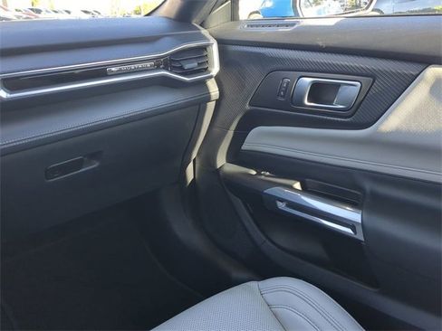 Used 2024 Ford Mustang Premium image 17