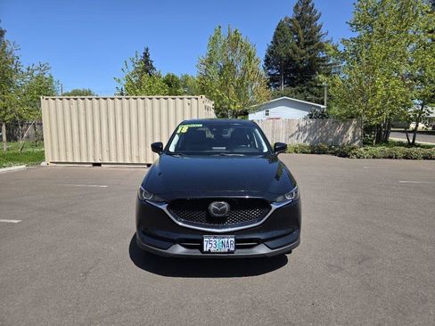 Used 2018 MAZDA CX-5 Touring w/ Preferred Equipment Package AWD/4WD image 2