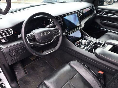 Certified 2024 Jeep Grand Wagoneer L Series II w/ Quick Order Packagew 28T AWD/4WD image 10