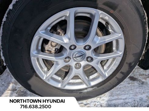 Used 2024 Chrysler Pacifica Touring-L image 44