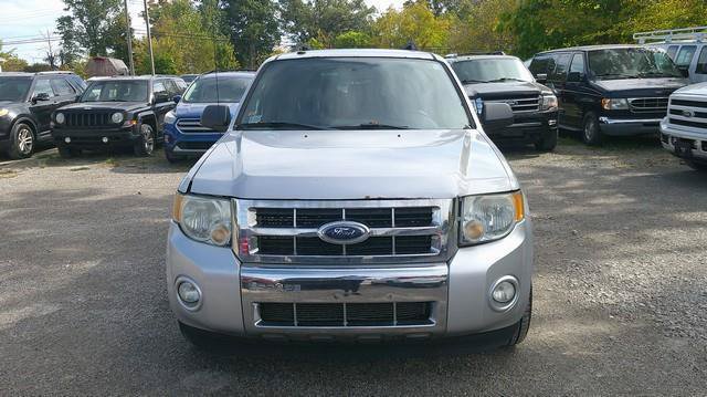 Used 2011 Ford Escape XLT w/ Convenience Group AWD/4WD image 2
