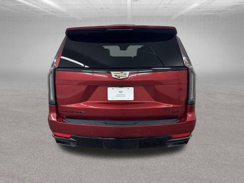Certified 2023 Cadillac Escalade Sport AWD/4WD image 9