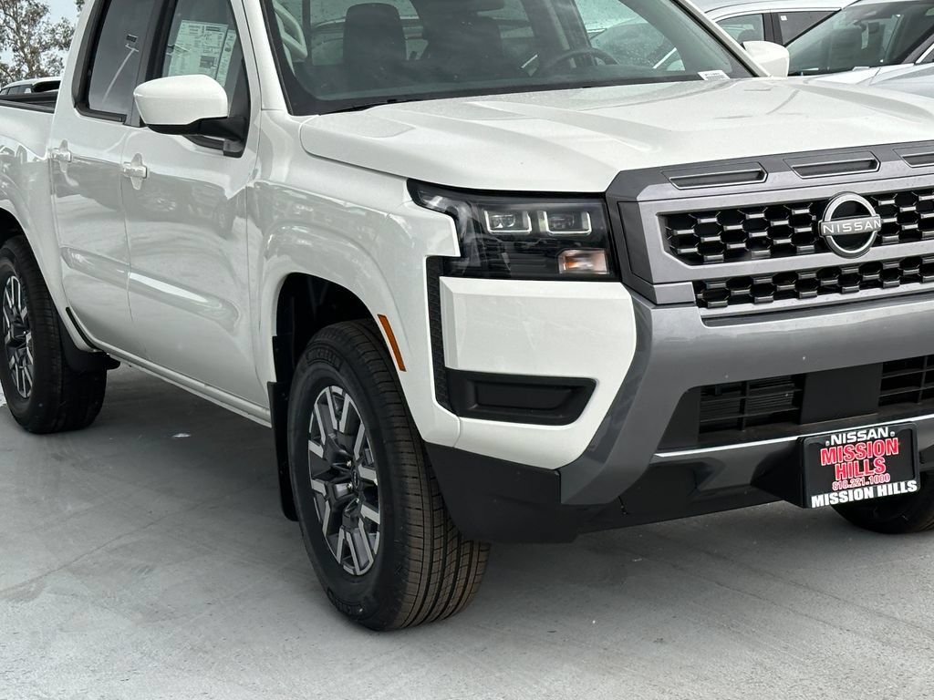 New 2026 Nissan Frontier SV w/ Tow Package RWD image 9