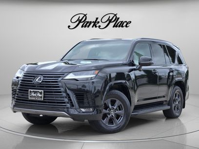 Used 2023 Lexus LX 600 4WD w/ Appearance Package