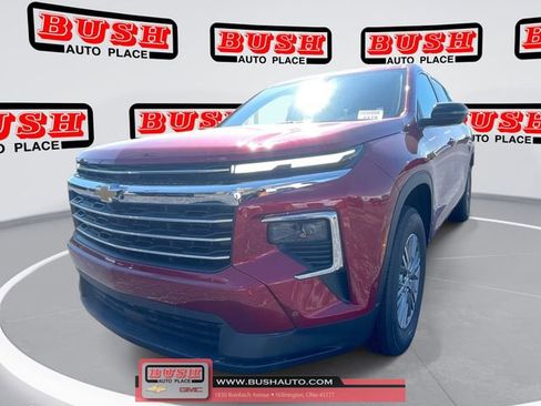 New 2025 Chevrolet Traverse LT w/ Enhanced Driving Package image 1