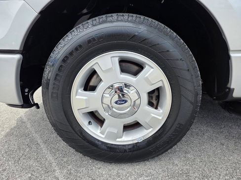 Used 2014 Ford F150 STX w/ Trailer Tow Package RWD image 9