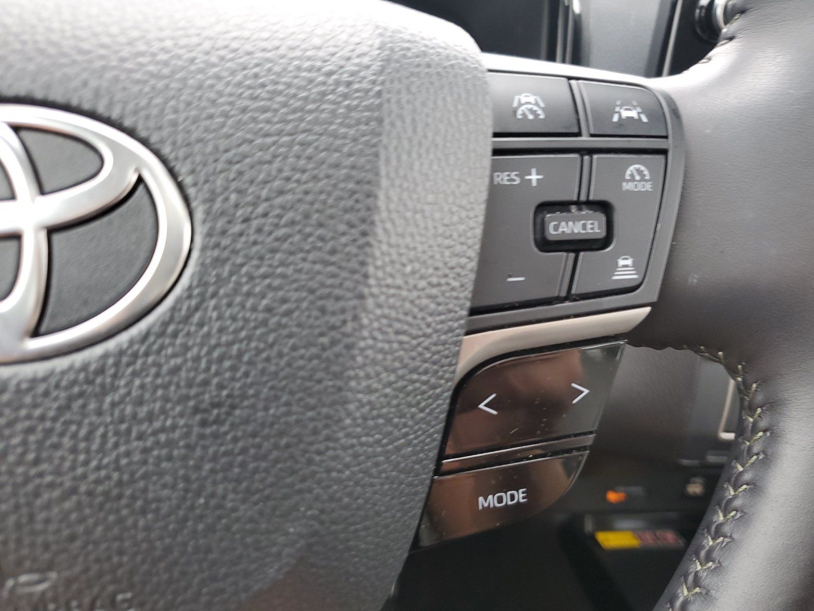 Certified 2025 Toyota Camry XLE w/ Premium Package AWD/4WD image 24
