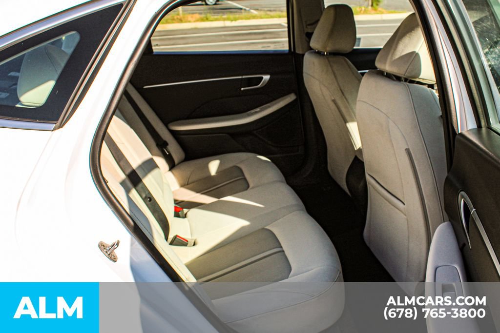 Used 2025 Hyundai Sonata SEL FWD image 14