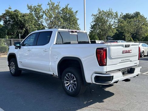 Used 2023 GMC Sierra 1500 AT4 w/ AT4 Premium Package AWD/4WD image 6