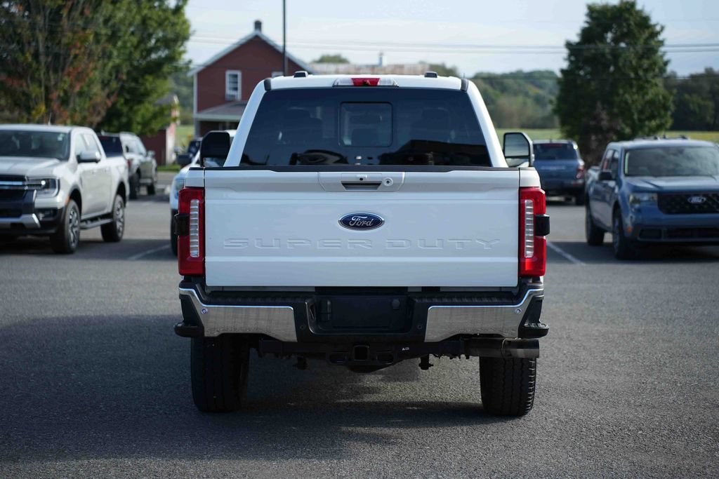 Used 2024 Ford F350 Lariat w/ Chrome Package AWD/4WD image 6