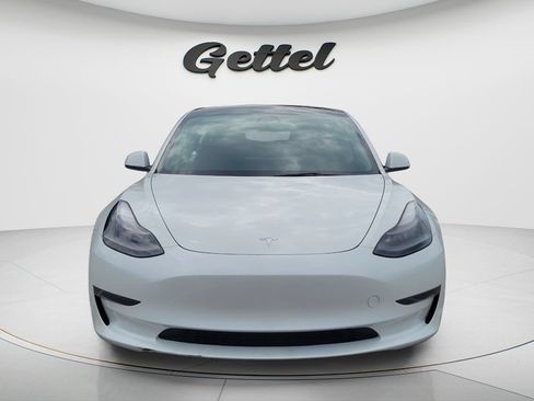Used 2023 Tesla Model 3 Standard Range RWD image 2