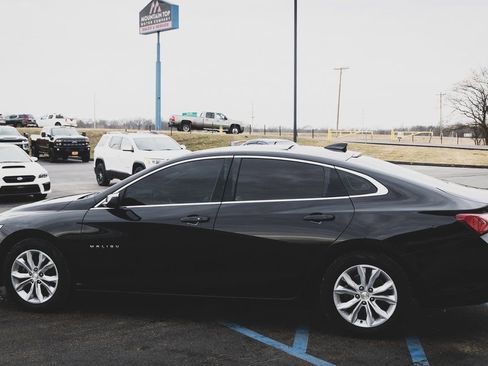 Used 2020 Chevrolet Malibu LT image 15