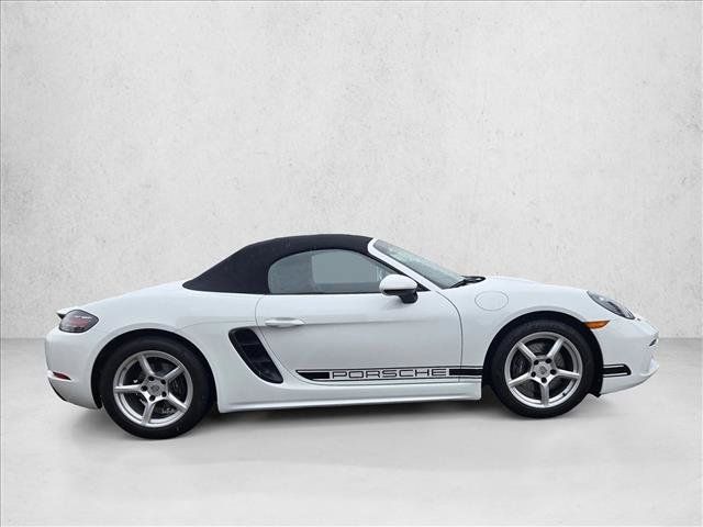 Used 2025 Porsche 718 Boxster RWD image 4