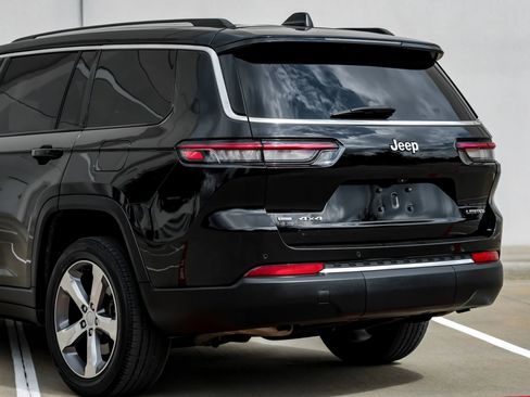 Used 2021 Jeep Grand Cherokee L Limited w/ Trailer Tow Group (B) image 6