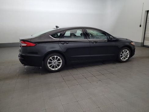Used 2020 Ford Fusion SE FWD image 10