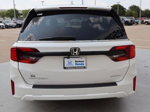 Used 2025 Honda Odyssey Sport-L image 8