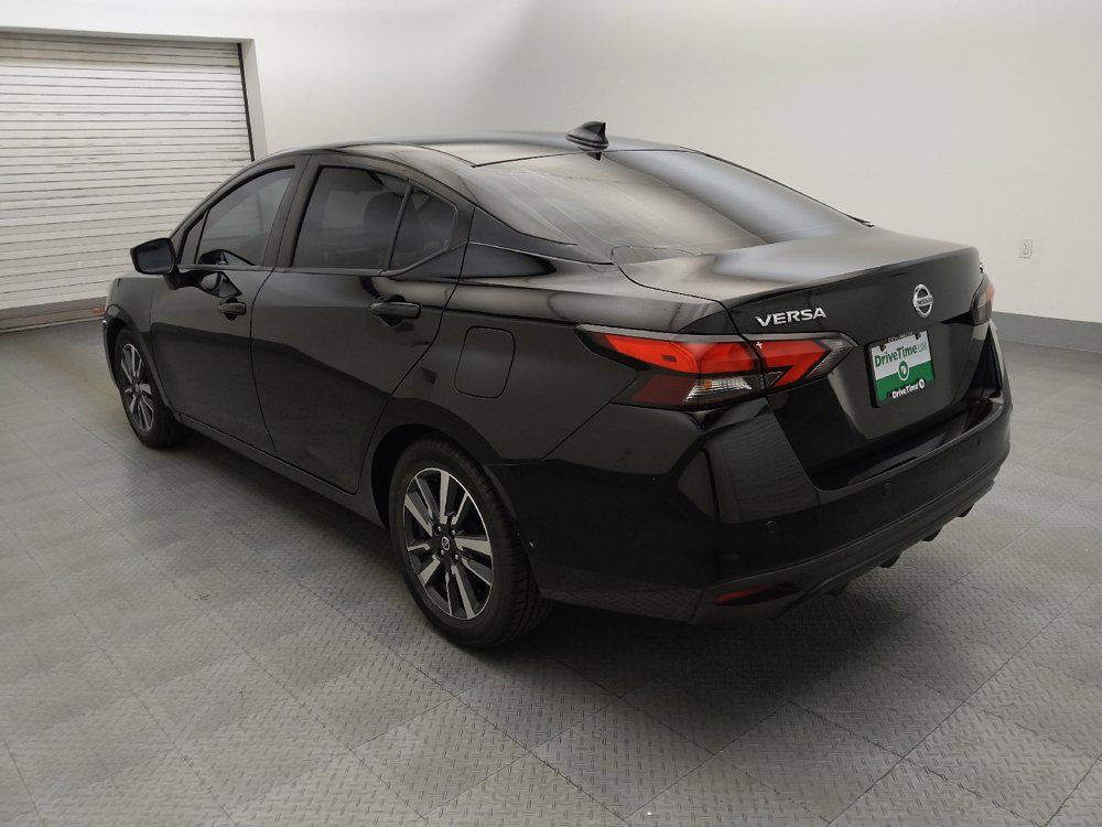 Used 2021 Nissan Versa SV FWD image 5