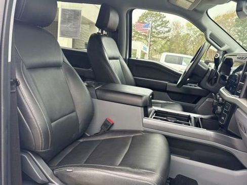 Used 2024 Ford F250 XLT w/ XLT Premium Package image 13