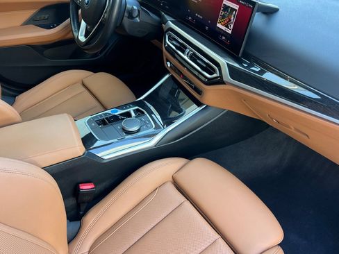 Used 2023 BMW i4 eDrive35 RWD image 17