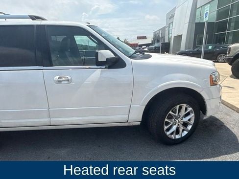 Used 2017 Ford Expedition Limited w/ Equipment Group 301A AWD/4WD image 29