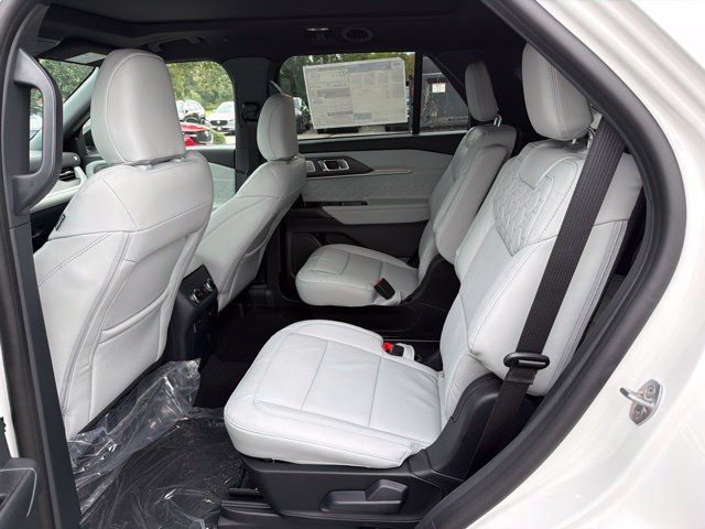 New 2027 Ford Explorer Platinum w/ LUX Leather Package AWD/4WD image 7