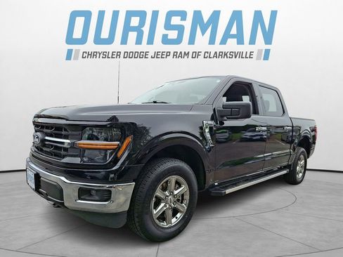 Used 2025 Ford F150 XLT w/ Equipment Group 301A Standard AWD/4WD image 3