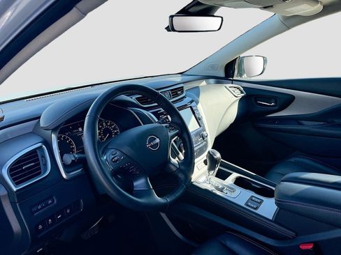 Used 2024 Nissan Murano SL FWD image 9