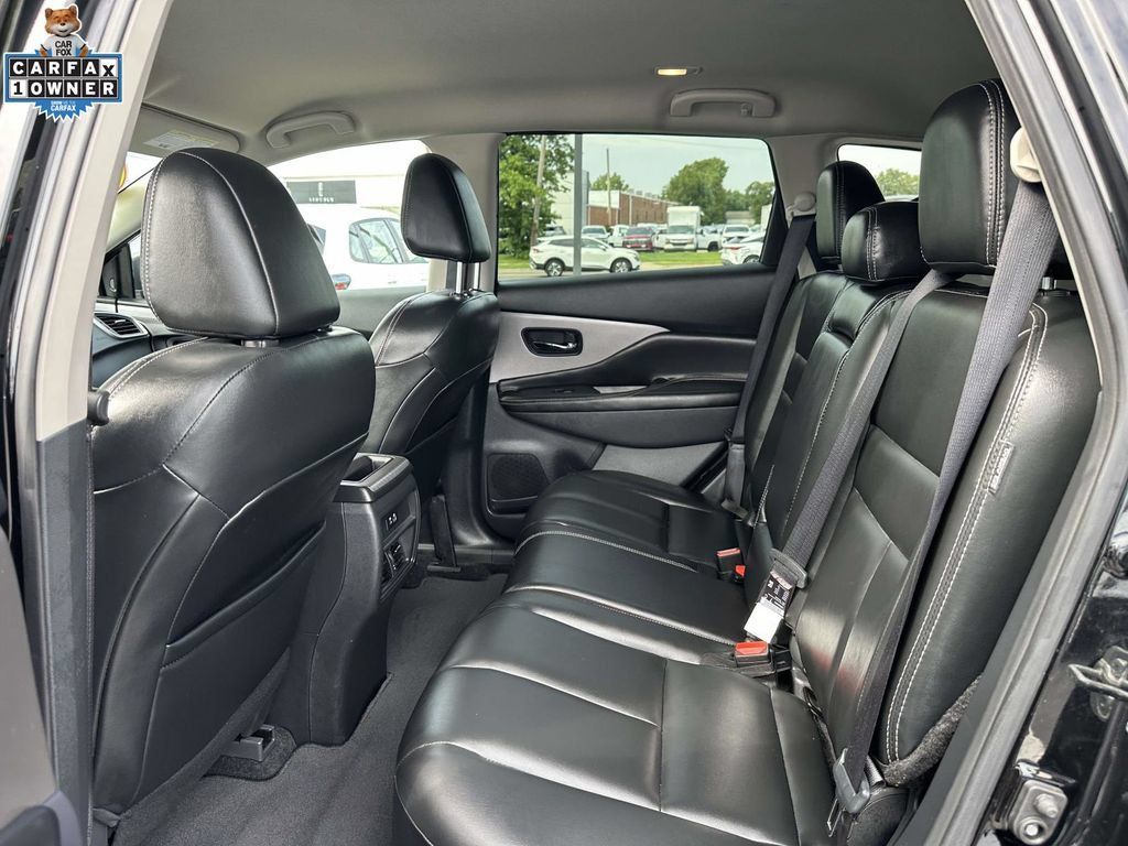 Used 2024 Nissan Murano SV w/ SV Midnight Edition Package AWD/4WD image 10