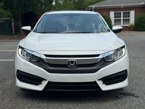 Used 2018 Honda Civic LX image 8
