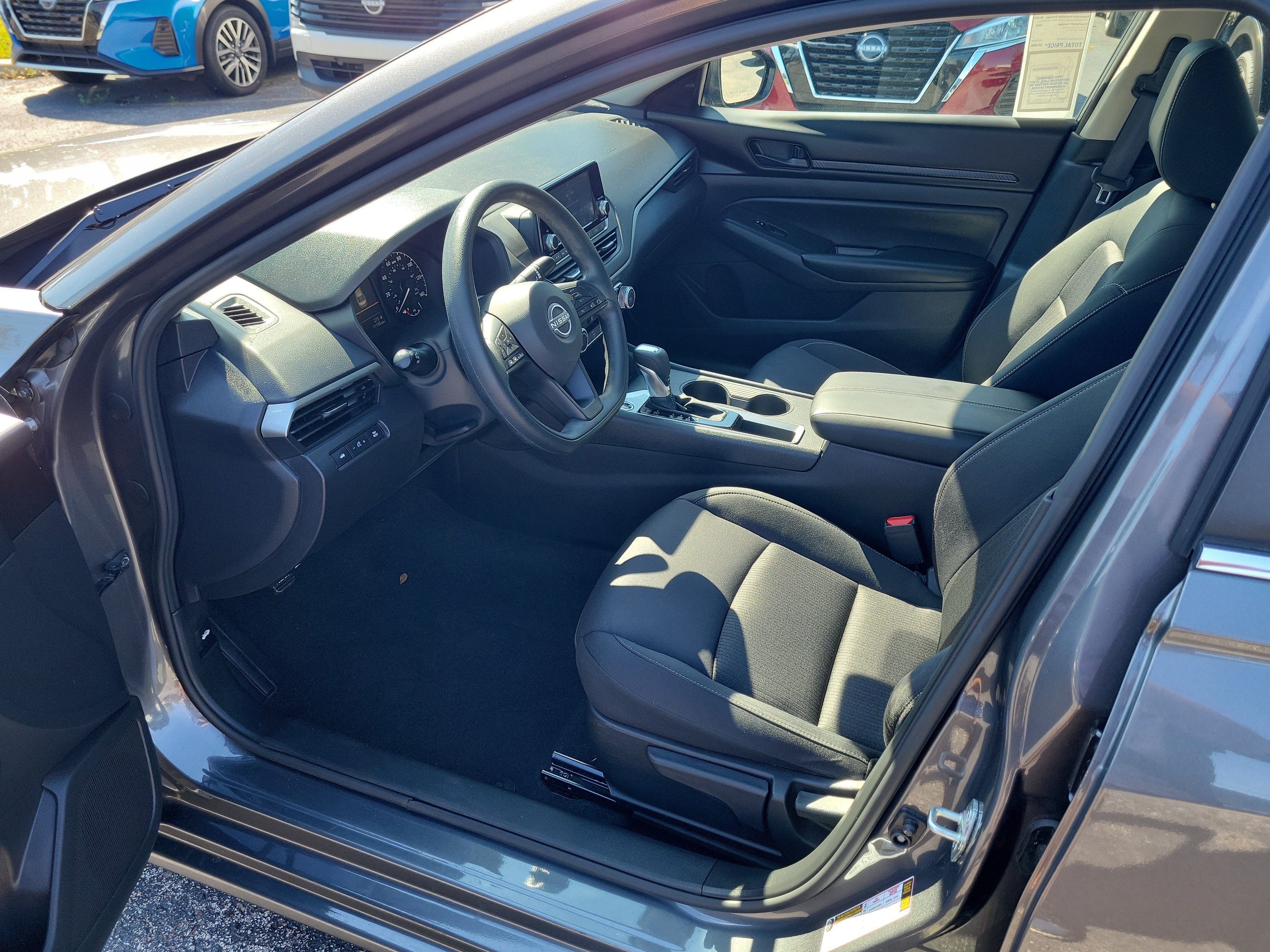 Certified 2024 Nissan Altima 2.5 S FWD image 11