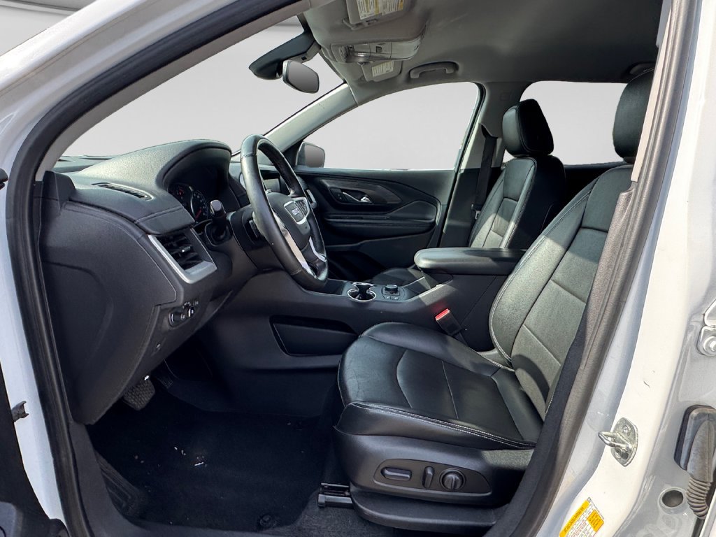 Used 2023 GMC Terrain SLT AWD/4WD image 18