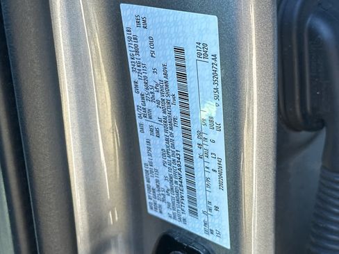 Certified 2022 Ford F150 Platinum w/ Equipment Group 701A High image 29